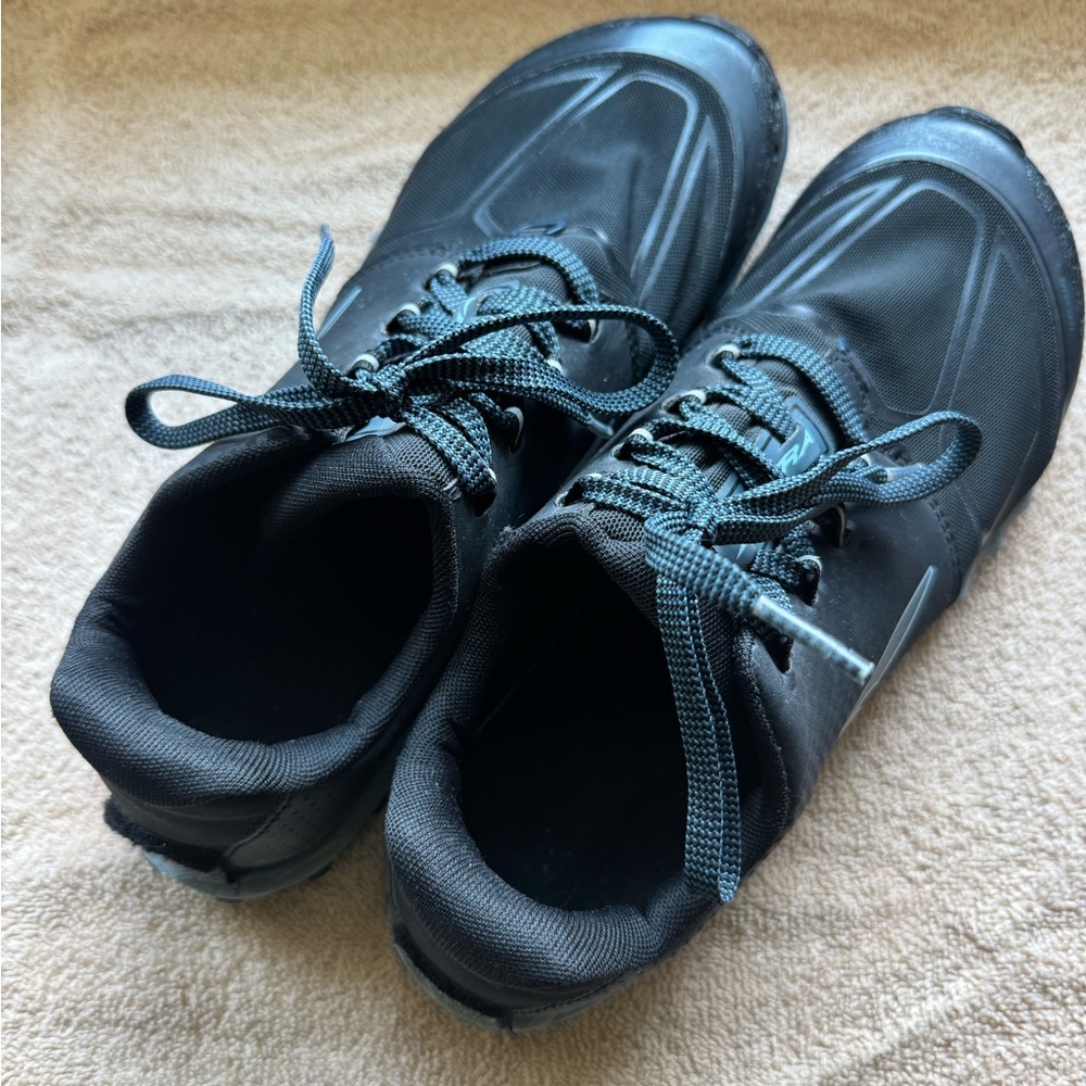 Altra Women's Black Athletic Shoes